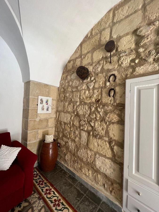 Casa Corte Della Liberta Uggiano La Chiesa Eksteriør billede
