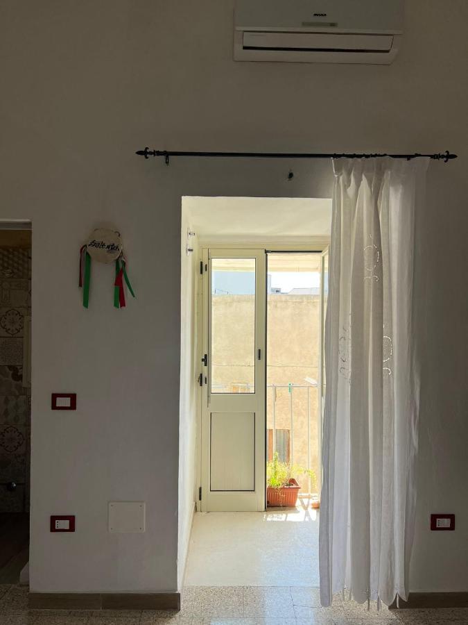 Casa Corte Della Liberta Uggiano La Chiesa Eksteriør billede